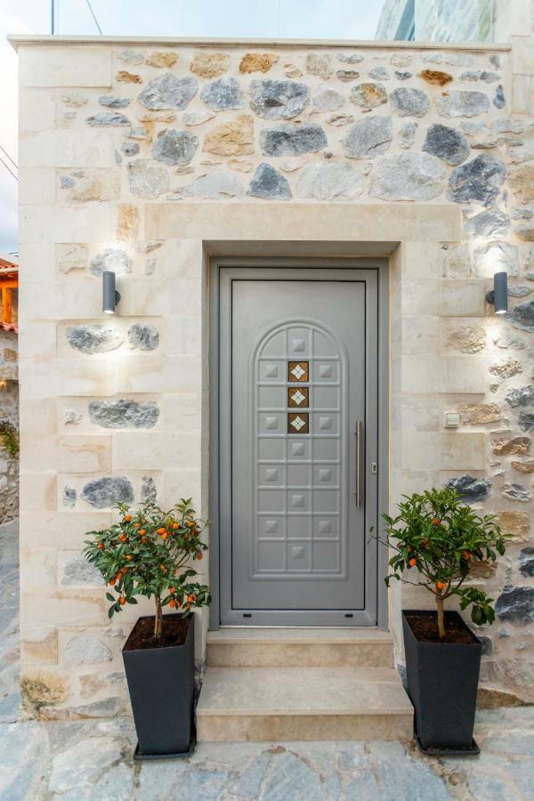 Marilena Natural Stone House, By Hellocrete Pigi  ภายนอก รูปภาพ