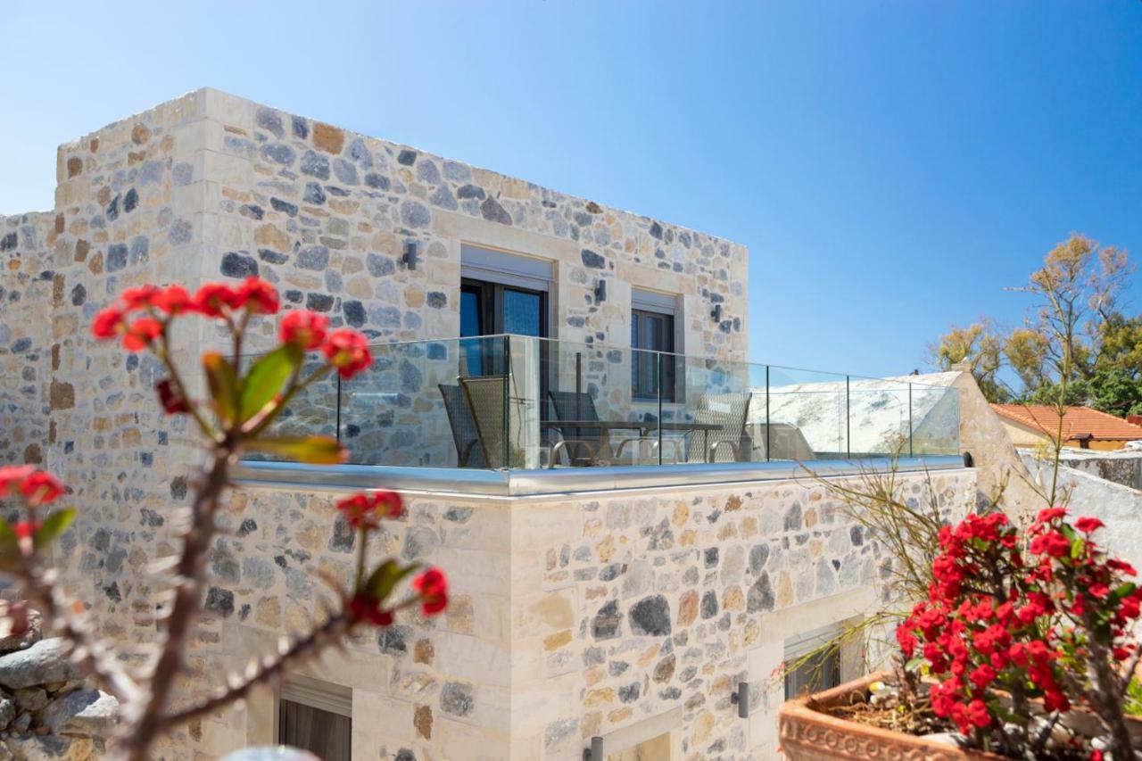 Marilena Natural Stone House, By Hellocrete Pigi  ภายนอก รูปภาพ